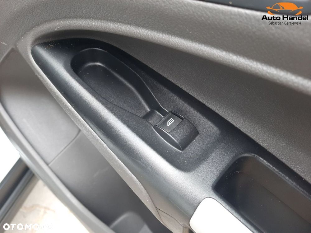 Ford Transit Connect - 41