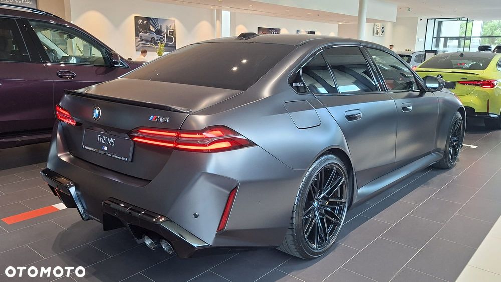 BMW M5 - 5