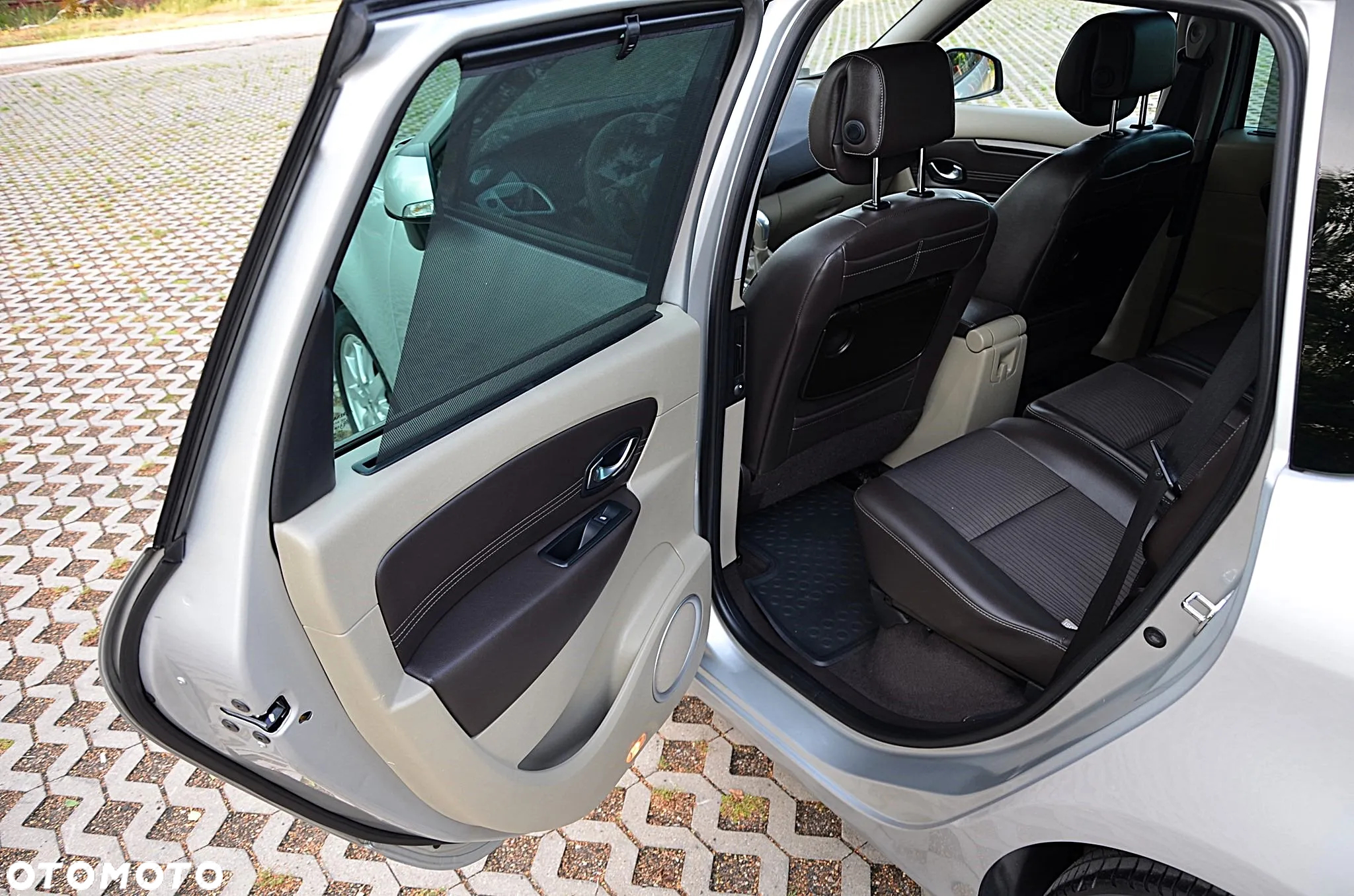 Renault Scenic 2.0 16V Expression - 17