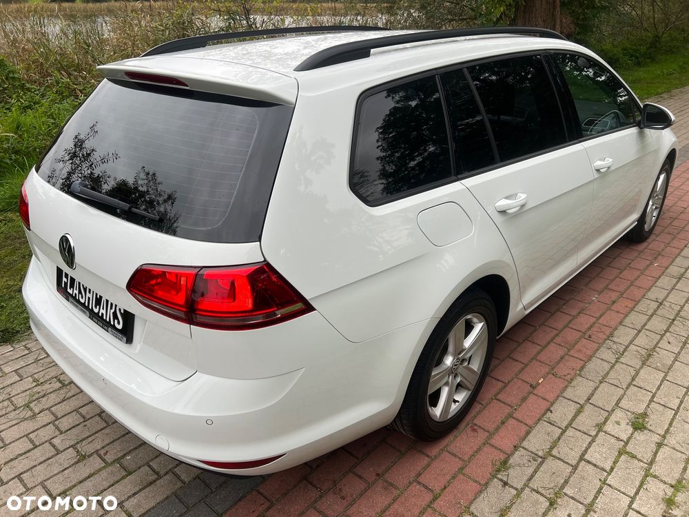 Volkswagen Golf VII 1.6 TDI BMT Comfortline - 25