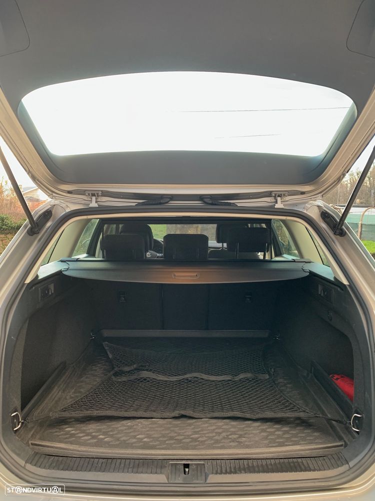 VW Passat Variant 2.0 TDi Business Package DSG - 18