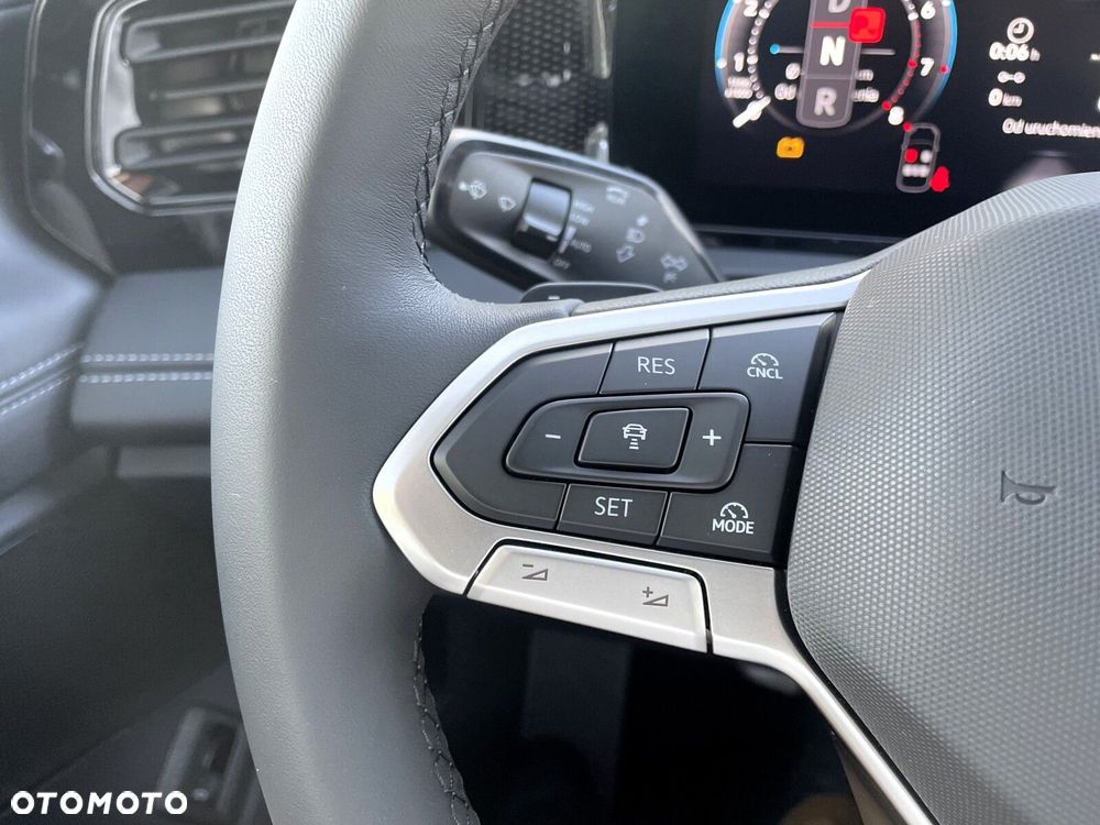 Volkswagen Tiguan 1.5 eTSI Life Plus DSG - 28