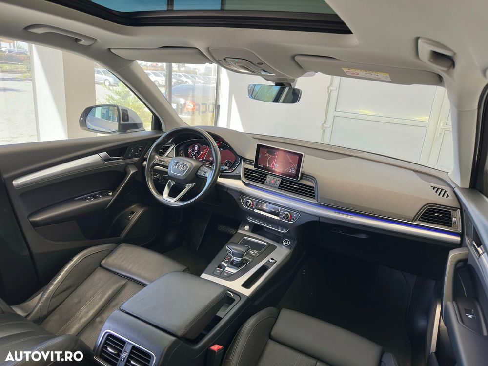 Audi Q5 2.0 40 TDI quattro S tronic Design - 7