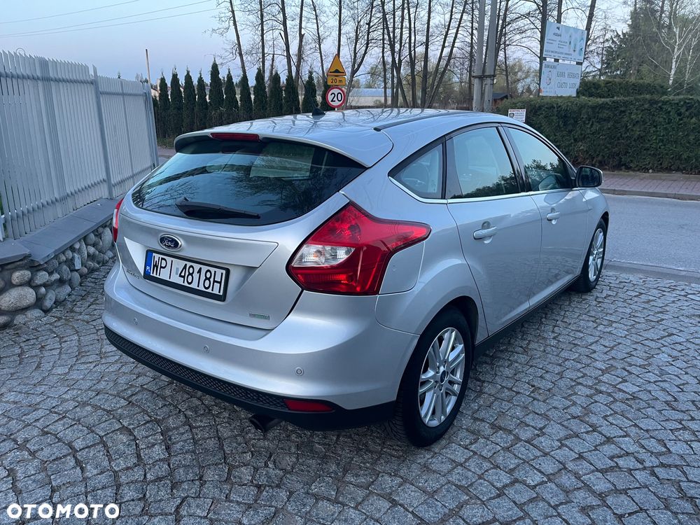 Ford Focus 1.6 EcoBoost Titanium - 12