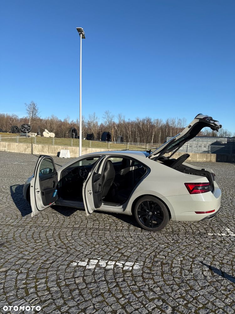 Skoda Superb 2.0 TSI 4x4 Sportline DSG - 10