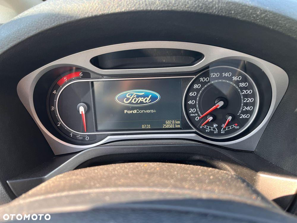Ford S-Max - 4