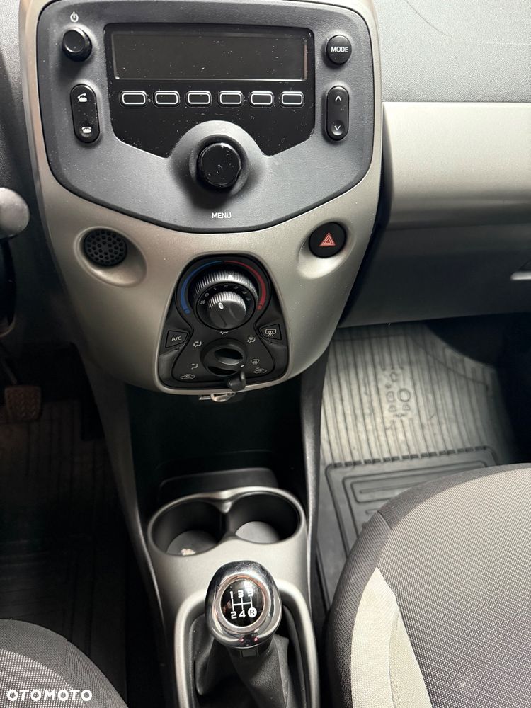 Toyota Aygo 1.0 VVT-i Sprint EU6 - 17