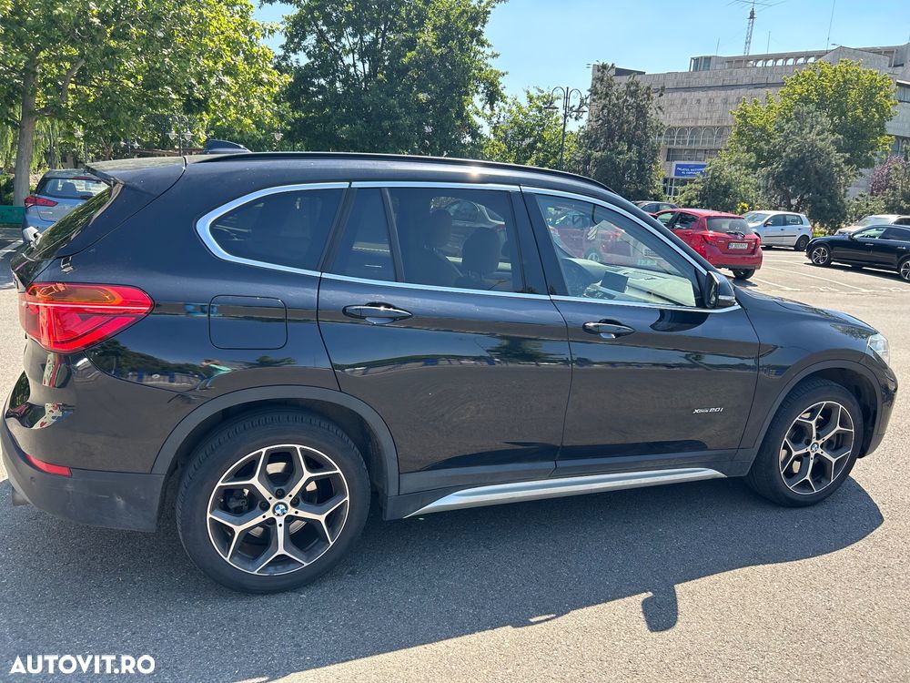 BMW X1 xDrive20i AT Advantage - 5