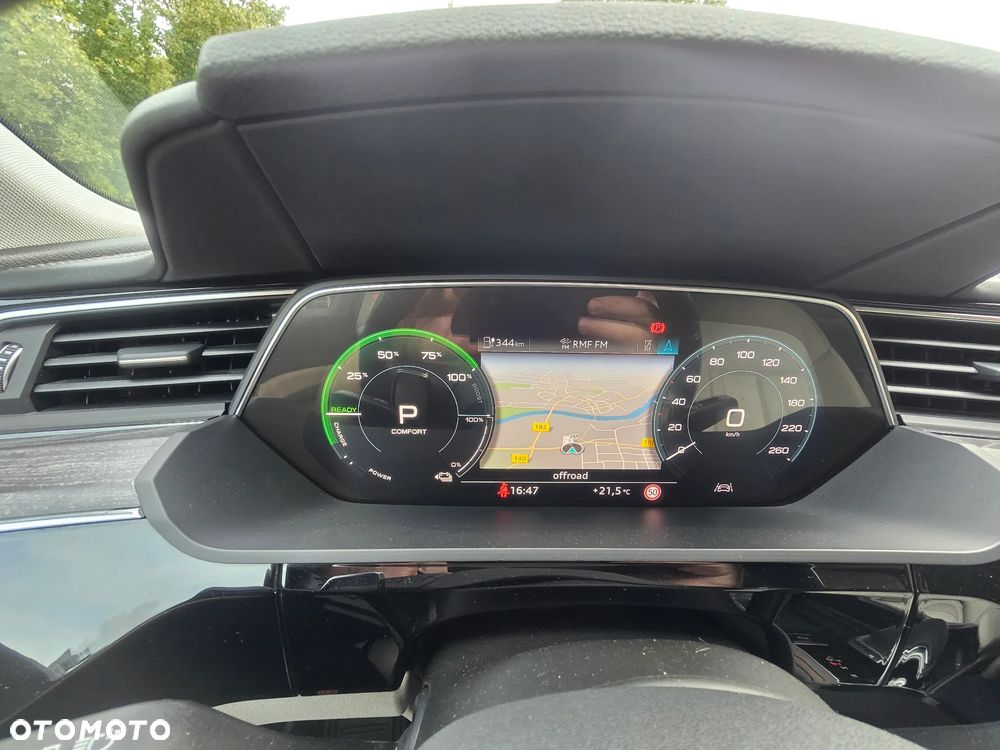 Audi e-tron 55 Quattro S Line - 13