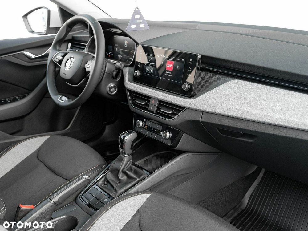 Skoda Scala 1.0 TSI Selection DSG - 37