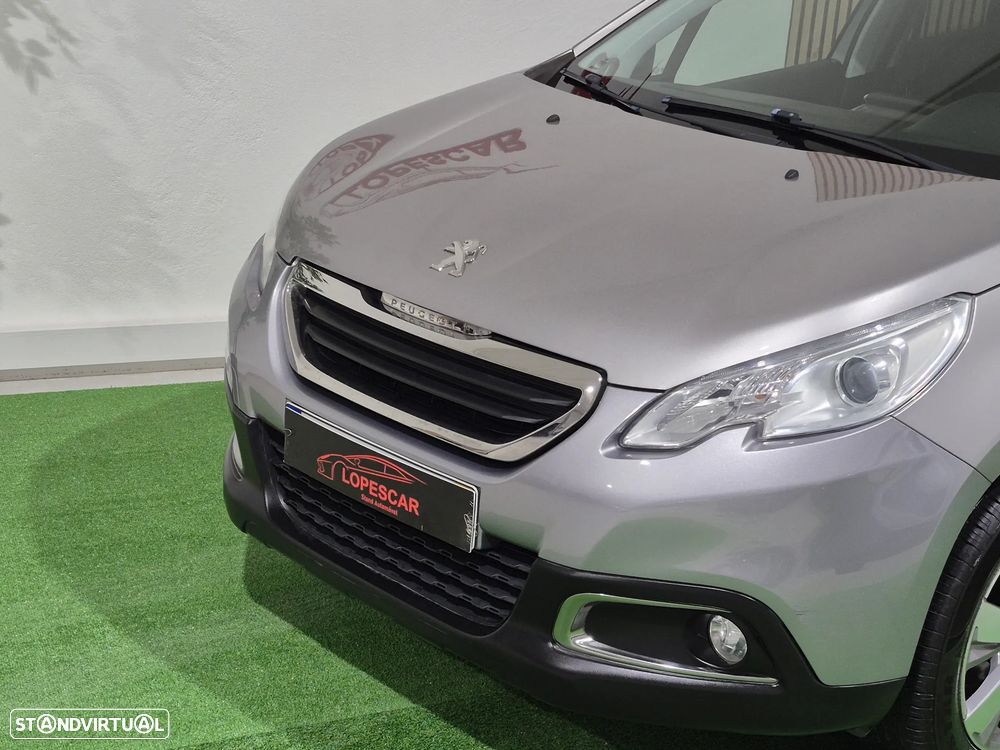 Peugeot 2008 1.4 HDi Allure - 4
