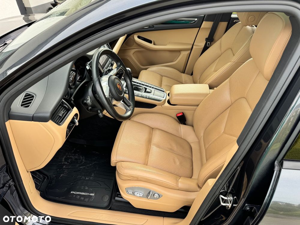 Porsche Macan Standard - 3
