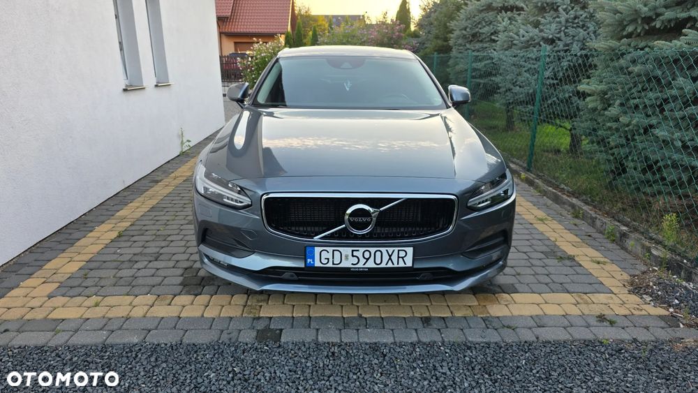 Volvo S90 T5 Momentum - 2