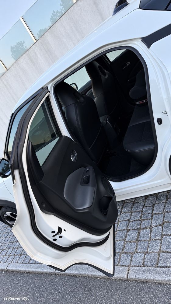 Nissan Juke 1.0 DIG-T Tekna DCT - 7