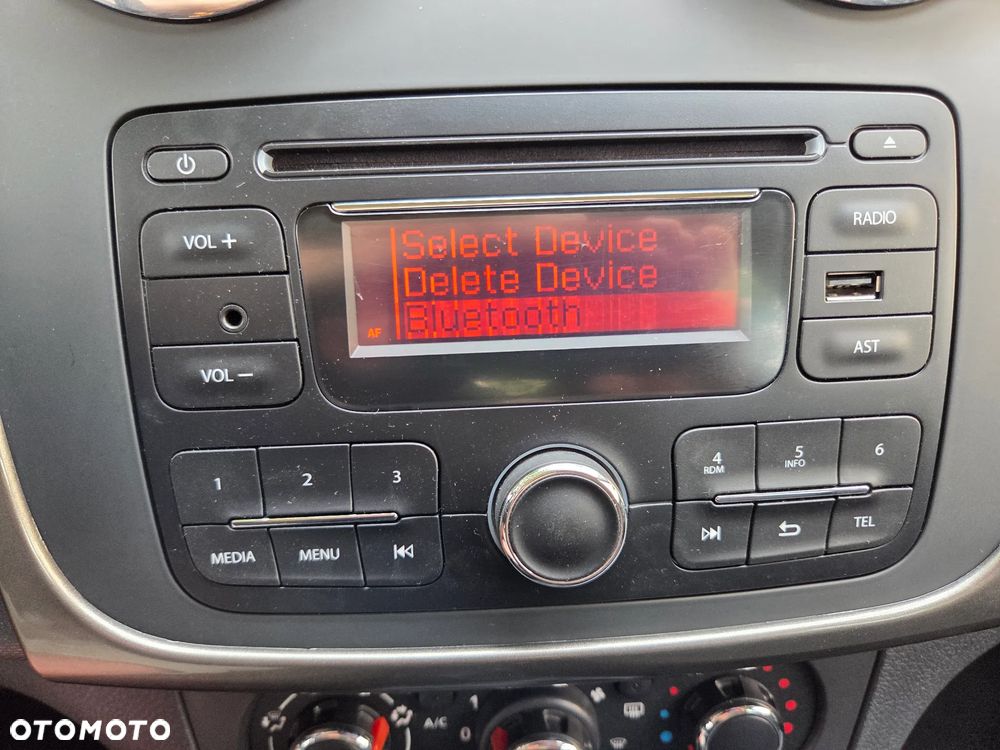 Dacia Sandero 1.2 16V 75 Essentiel - 17