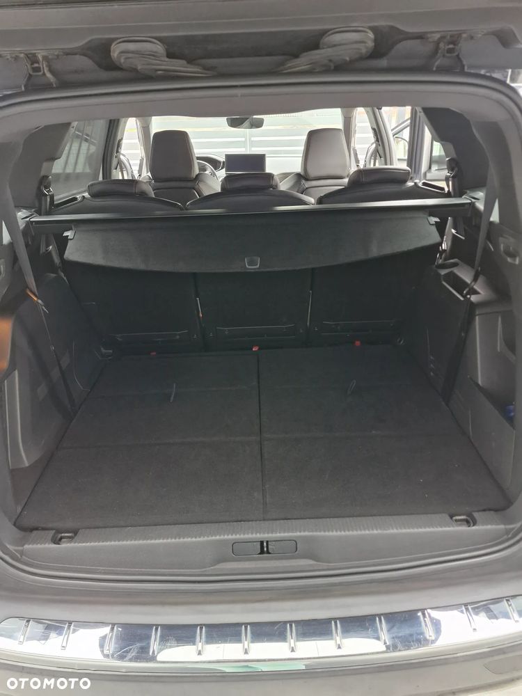 Peugeot 5008 - 16