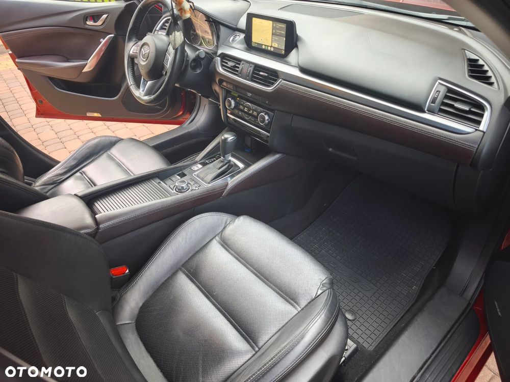 Mazda 6 - 10