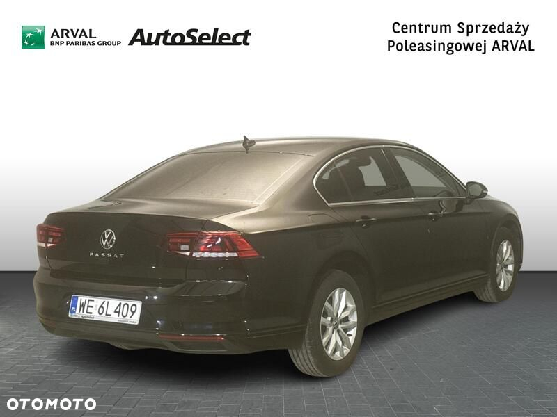 Volkswagen Passat - 6