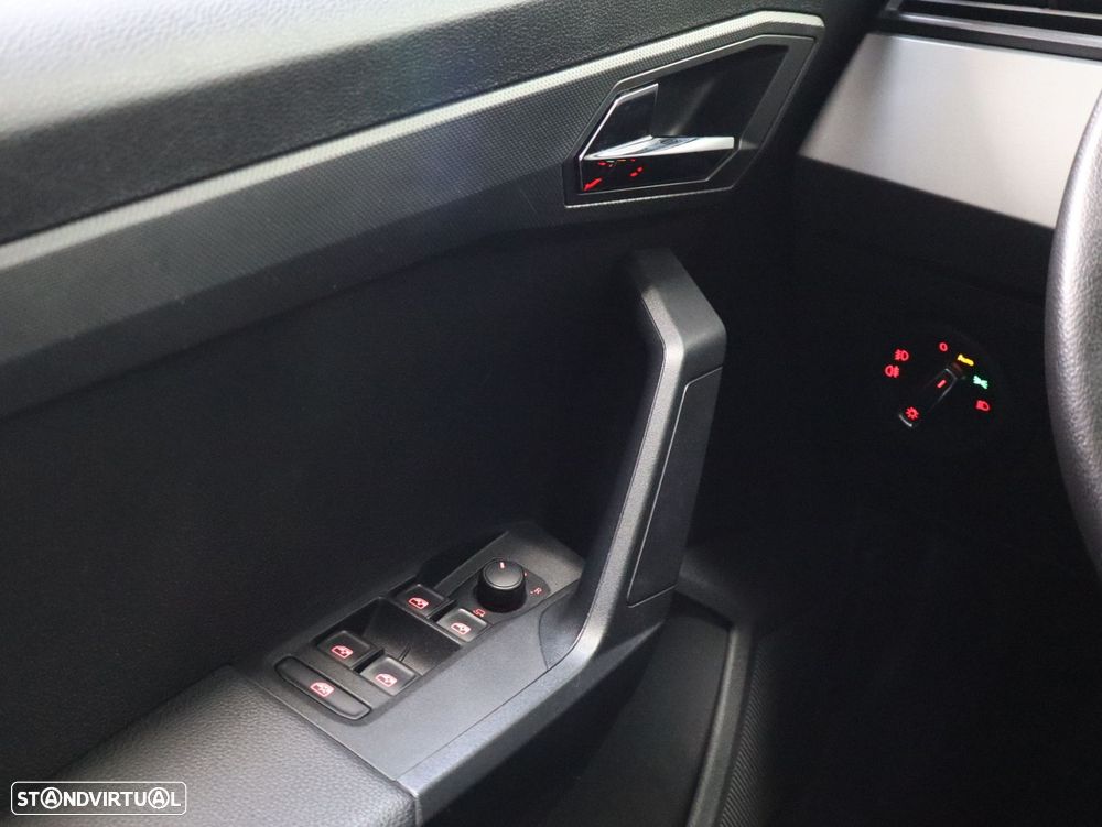 SEAT Ibiza 1.0 TSI Reference - 8