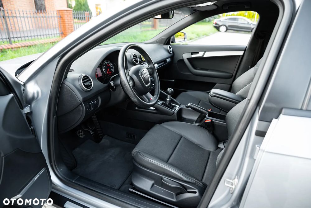 Audi A3 Sportback 2.0 TFSI quattro S line Sportpaket plus - 15