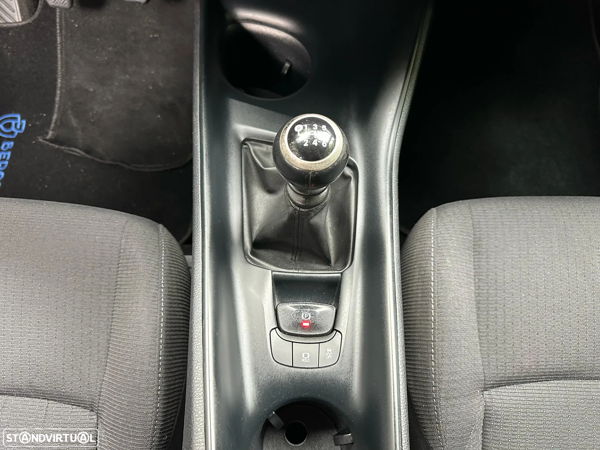 Toyota C-HR 1.2T Comfort - 29