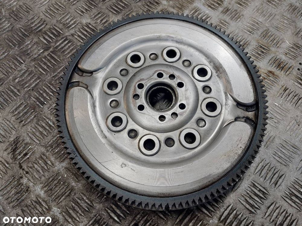 KOŁO DWUMASOWE MAZDA 3 I BK 1.6 D - 5