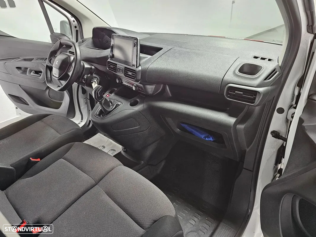 Peugeot Partner - 12