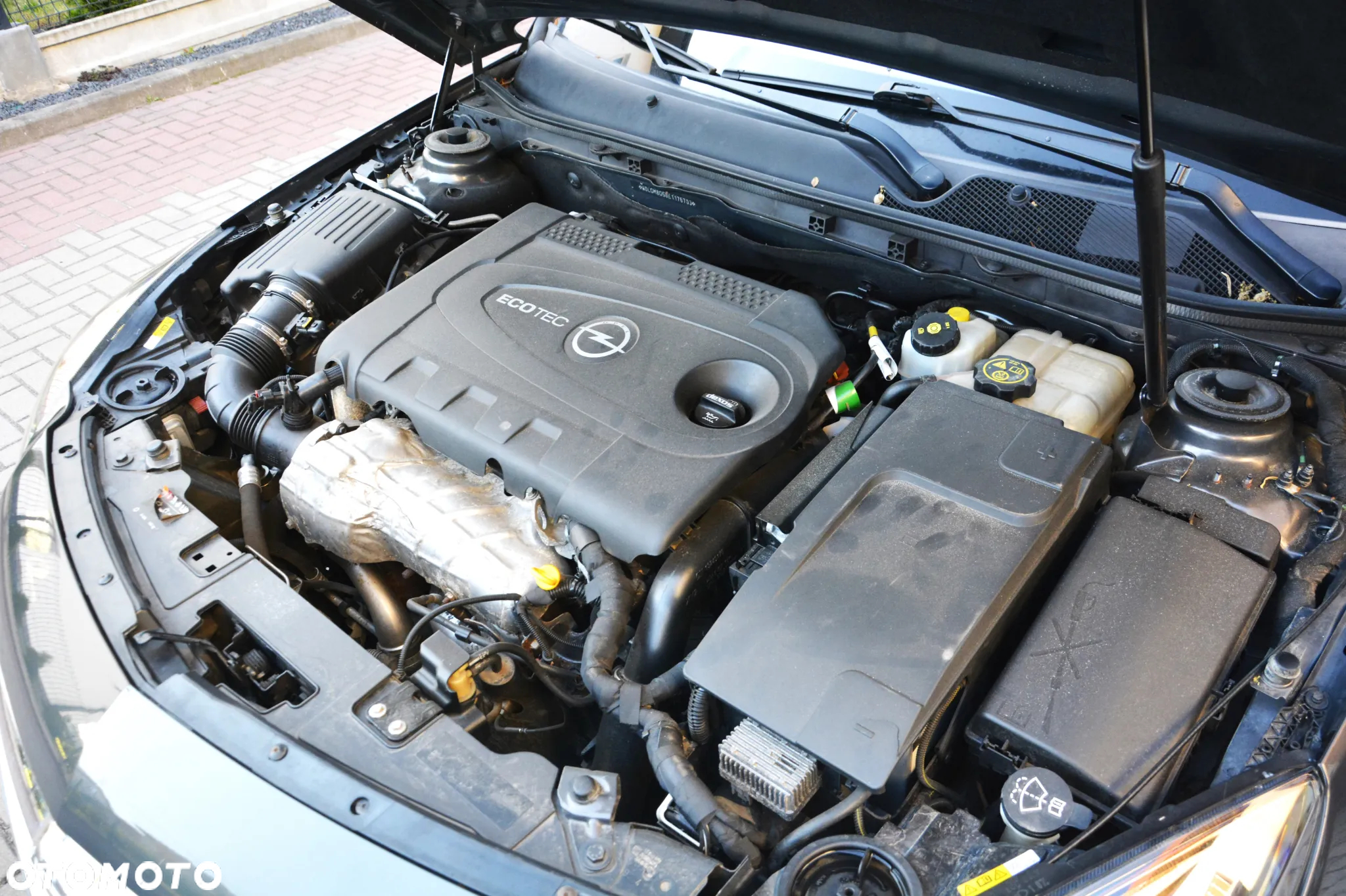 Opel Insignia - 24