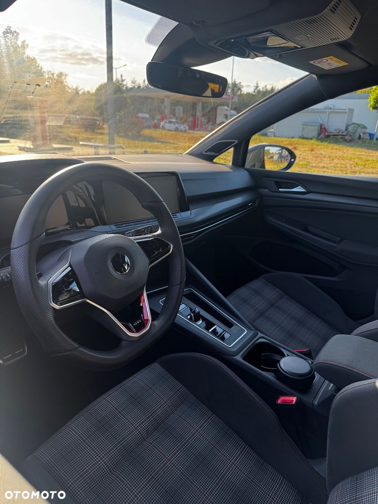 Volkswagen Golf VIII 2.0 TSI GTI DSG - 9