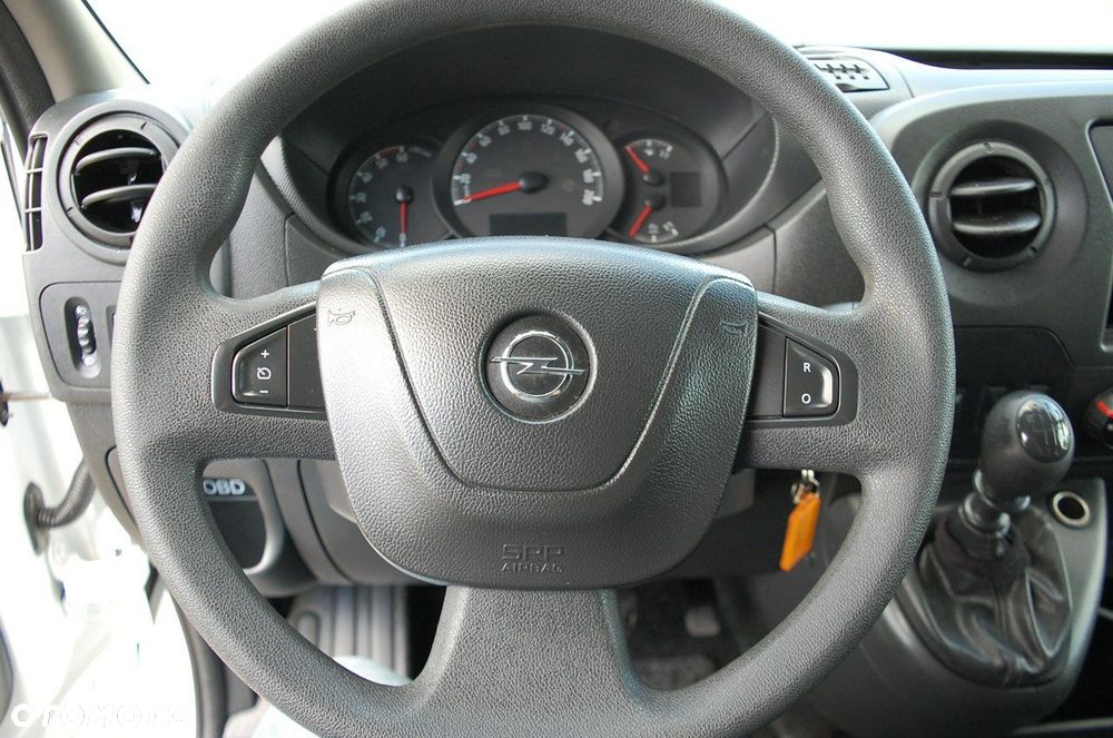 Opel Movano - 21