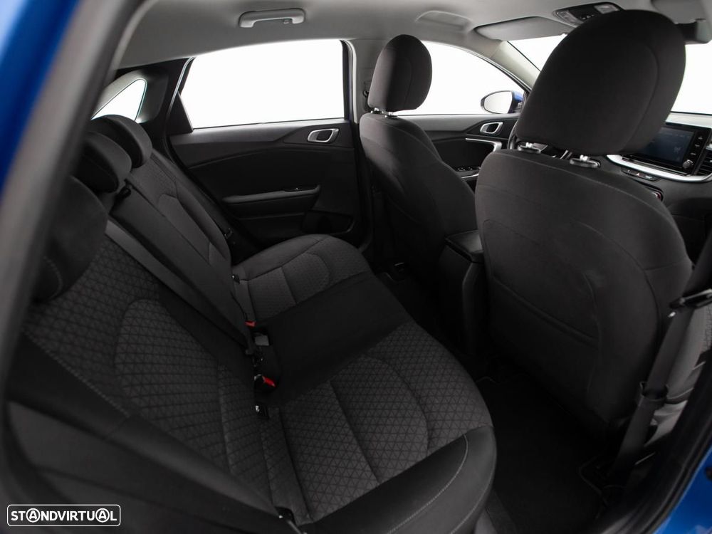 Kia Ceed 1.0 T-GDI Urban - 11