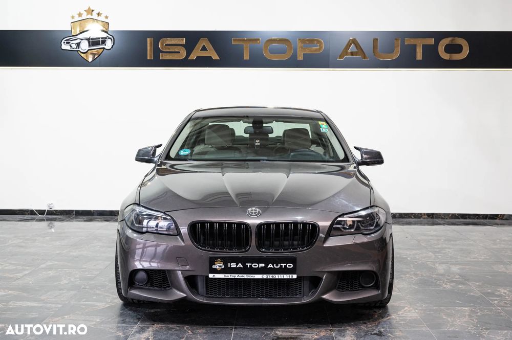 BMW Seria 5 520d Aut. Luxury Line - 2