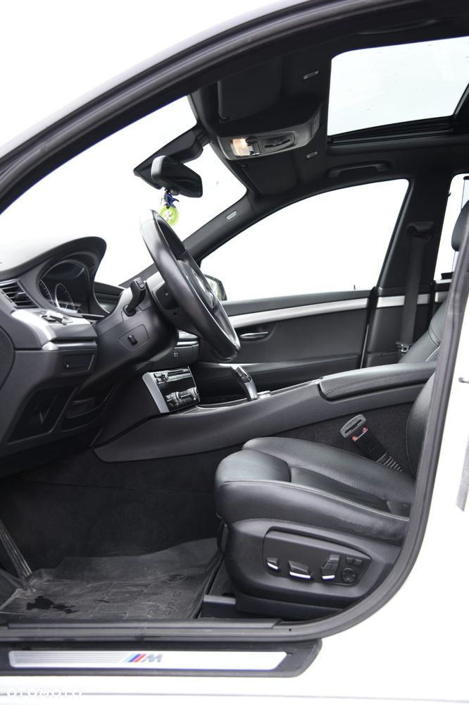 BMW 5GT 530d - 22