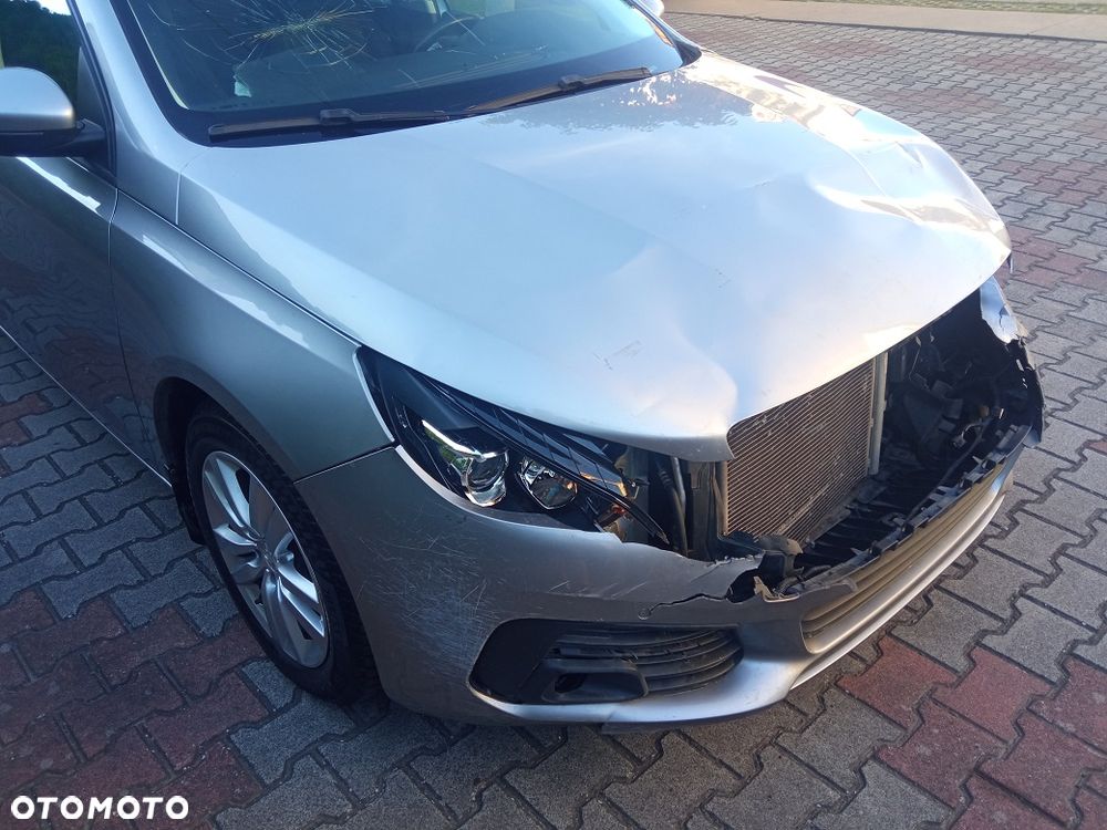 Peugeot 308 1.5 BlueHDi Business Line S&S - 10