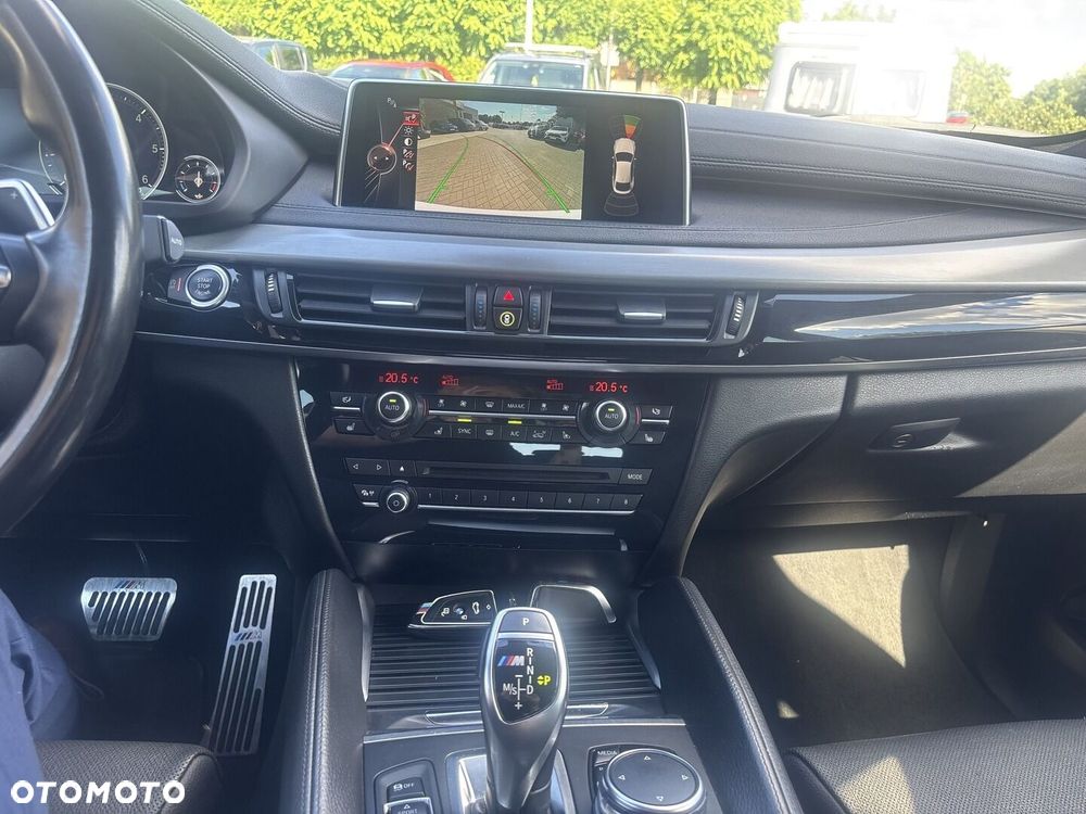 BMW X6 M50d - 26