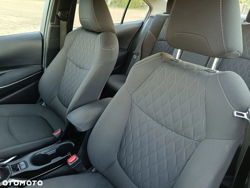 Toyota Corolla 1.6 Comfort - 21