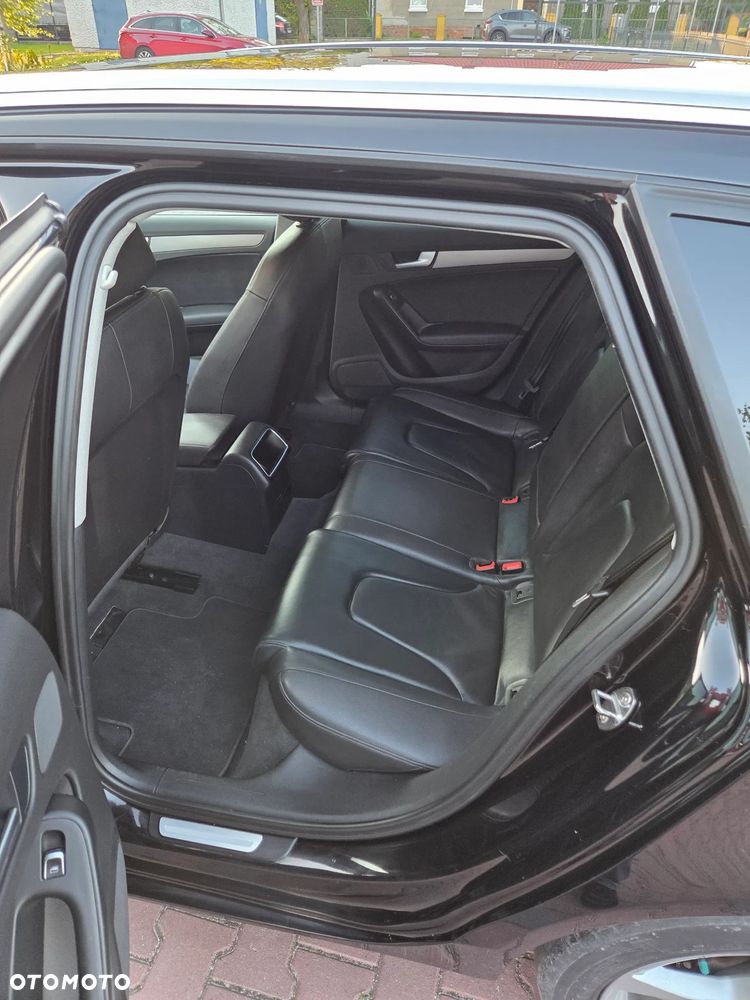 Audi A4 Avant 2.0 TDI DPF multitronic Attraction - 19