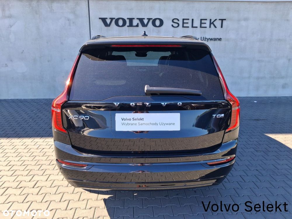 Volvo XC 90 - 8