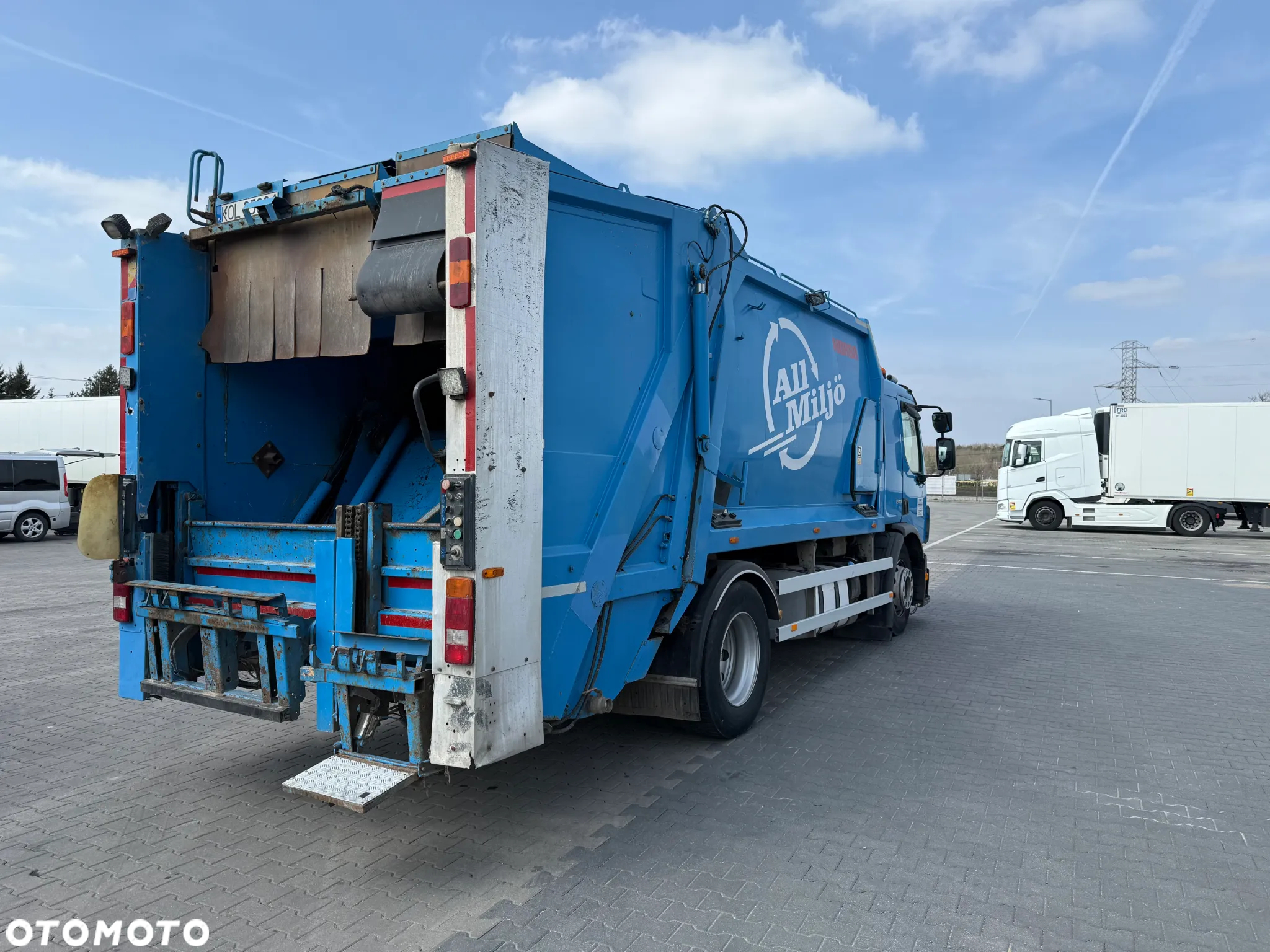 Volvo FE 240 Śmieciarka 2 Komory - 4