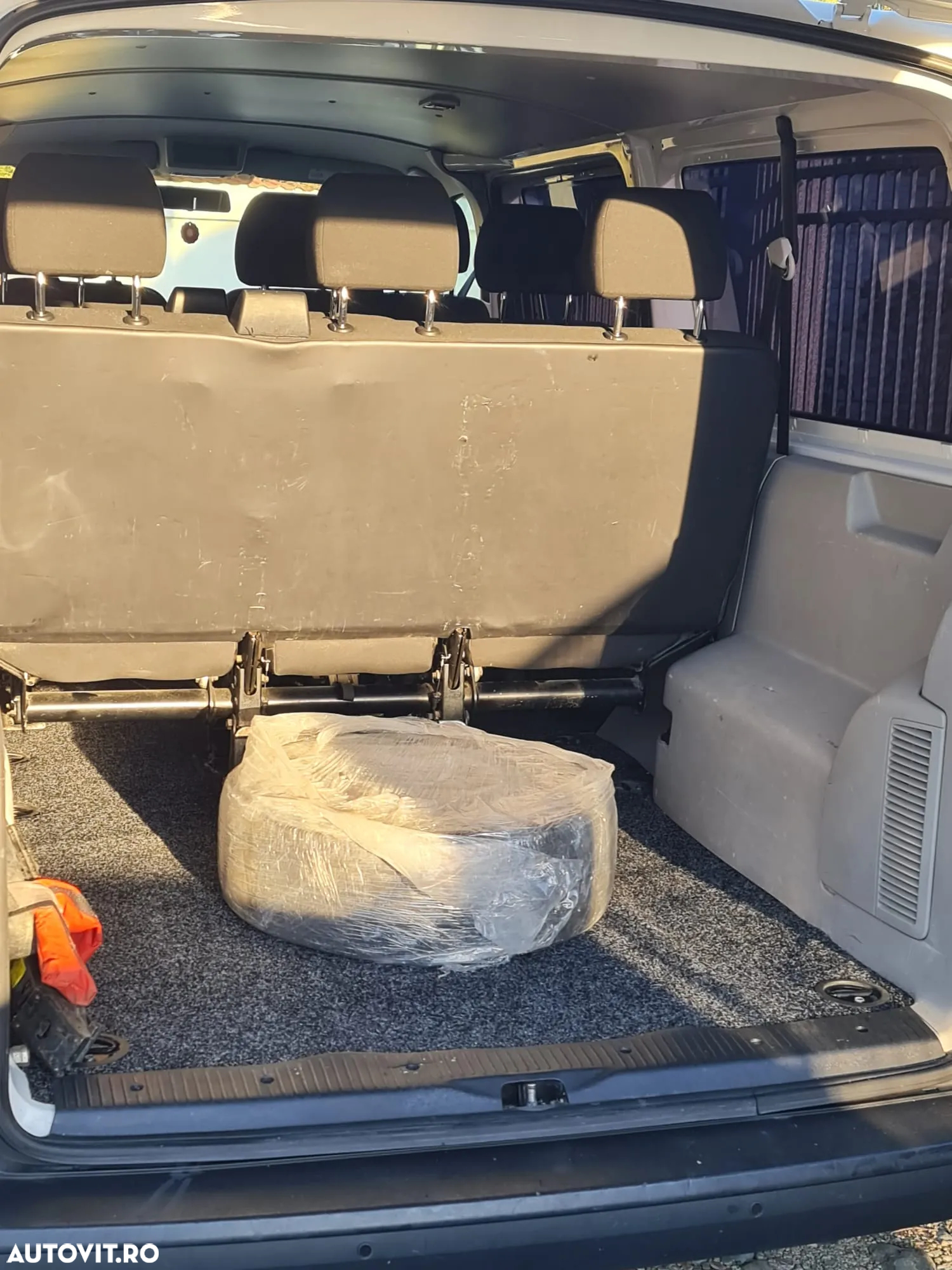 Volkswagen Transporter - 10