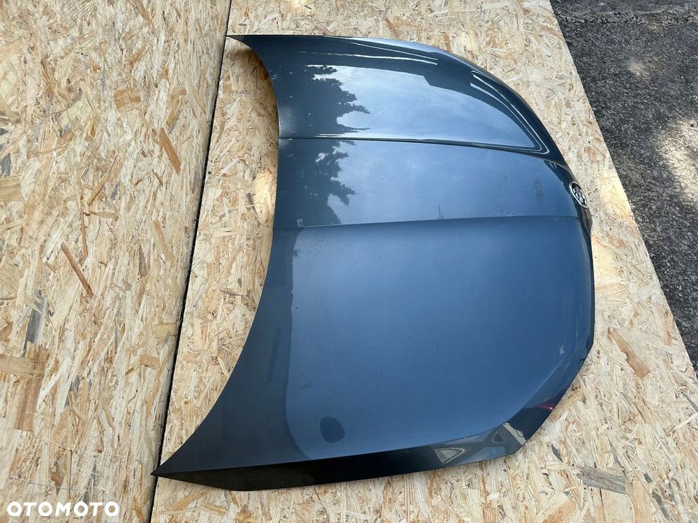 Skoda Fabia III 6V maska pokrywa silnika oryginalna 6V0 - 10