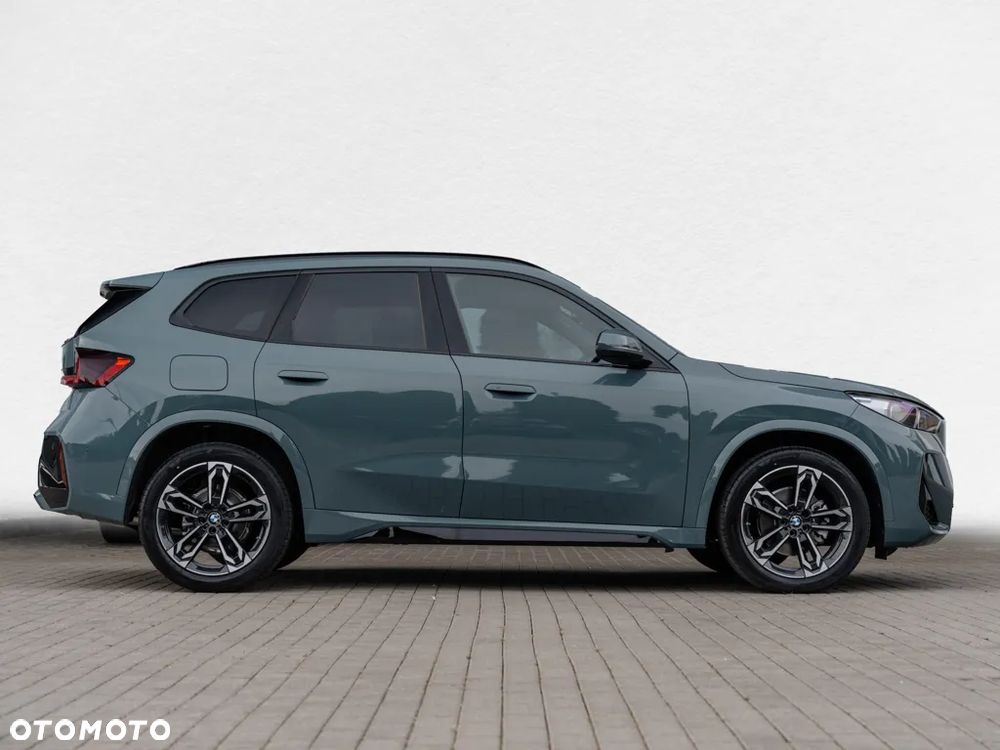 BMW X1 sDrive18i - 3