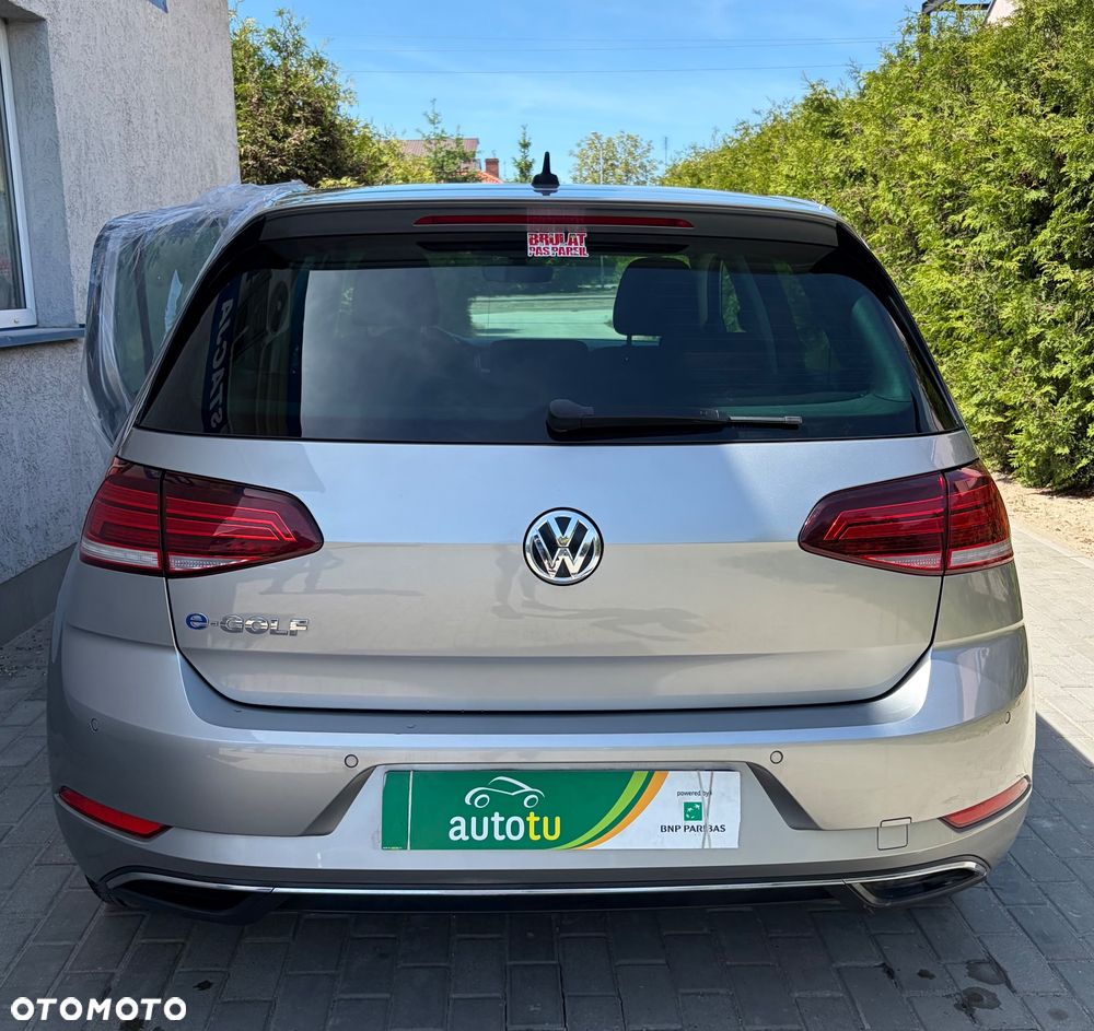 Volkswagen Golf e-Golf - 8