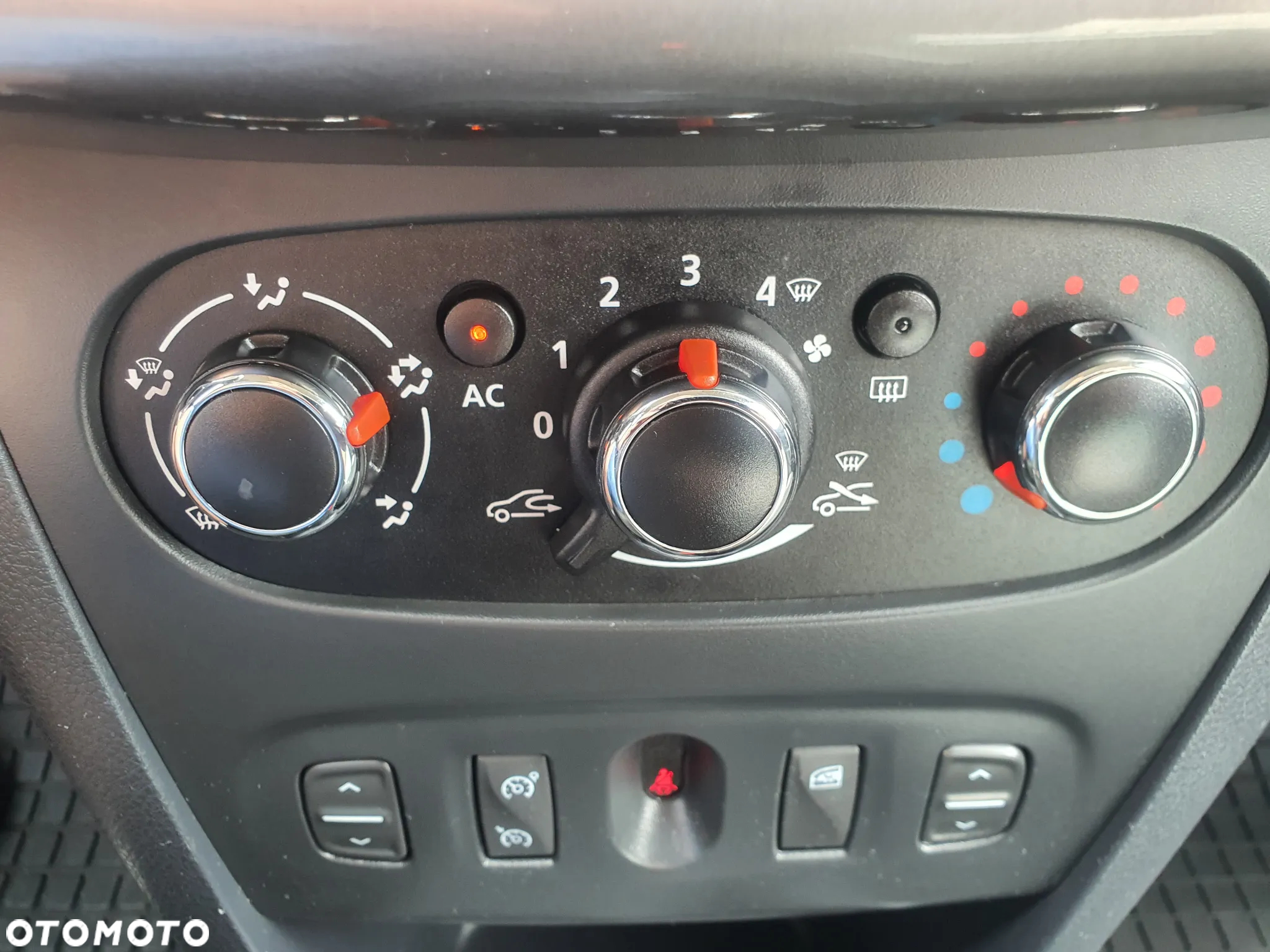 Dacia Sandero dCi 90 (S&S) Comfort - 20