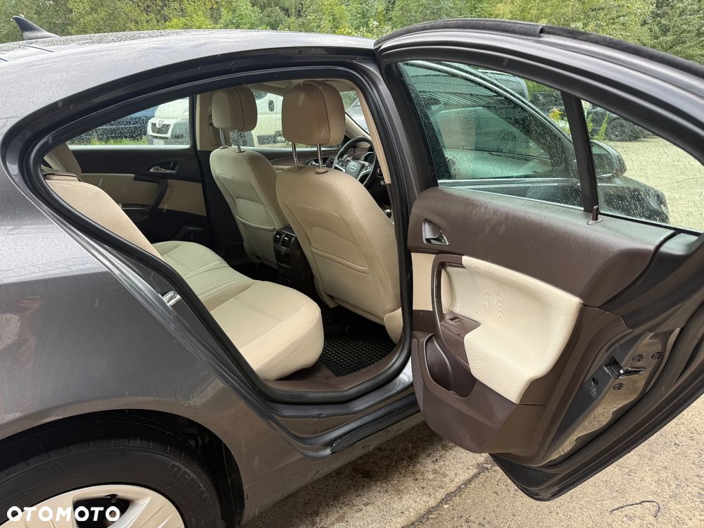 Opel Insignia 2.0 CDTI Cosmo - 11
