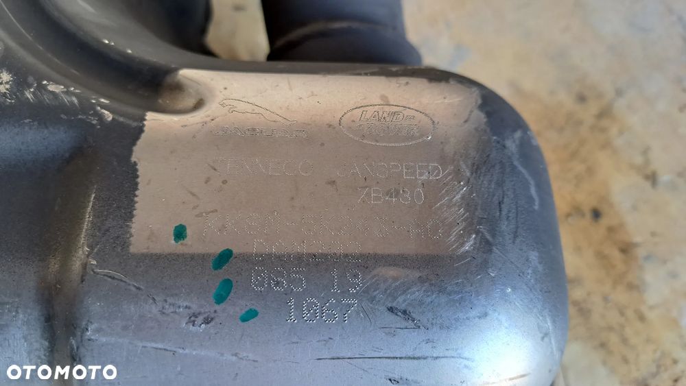 Jaguar F-Pace X761 SVR Sport tlumik uklad wydechowy wydech koncowka tlumika Lewy Lewa - 4