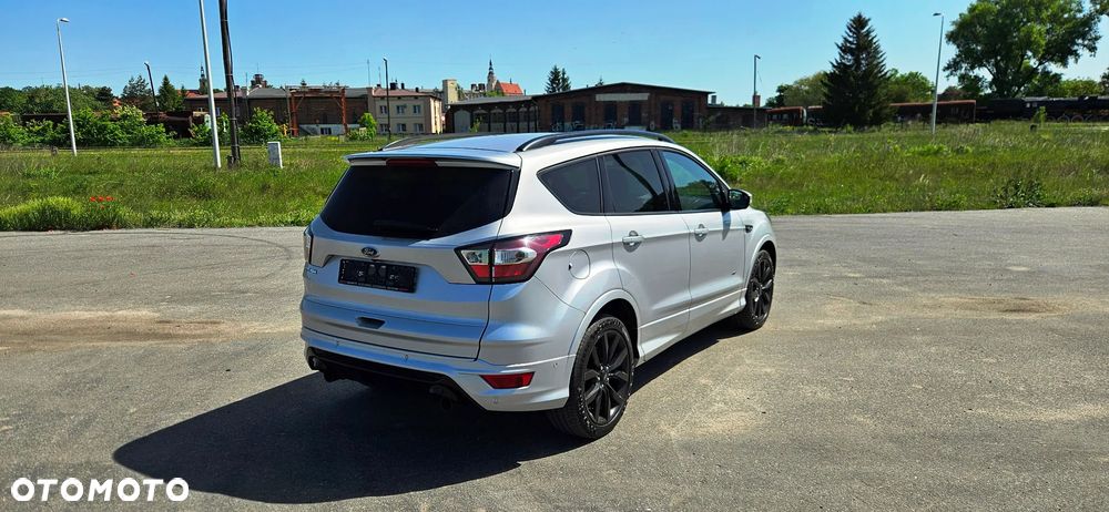 Ford Kuga 2.0 TDCi 4x4 ST-Line - 16