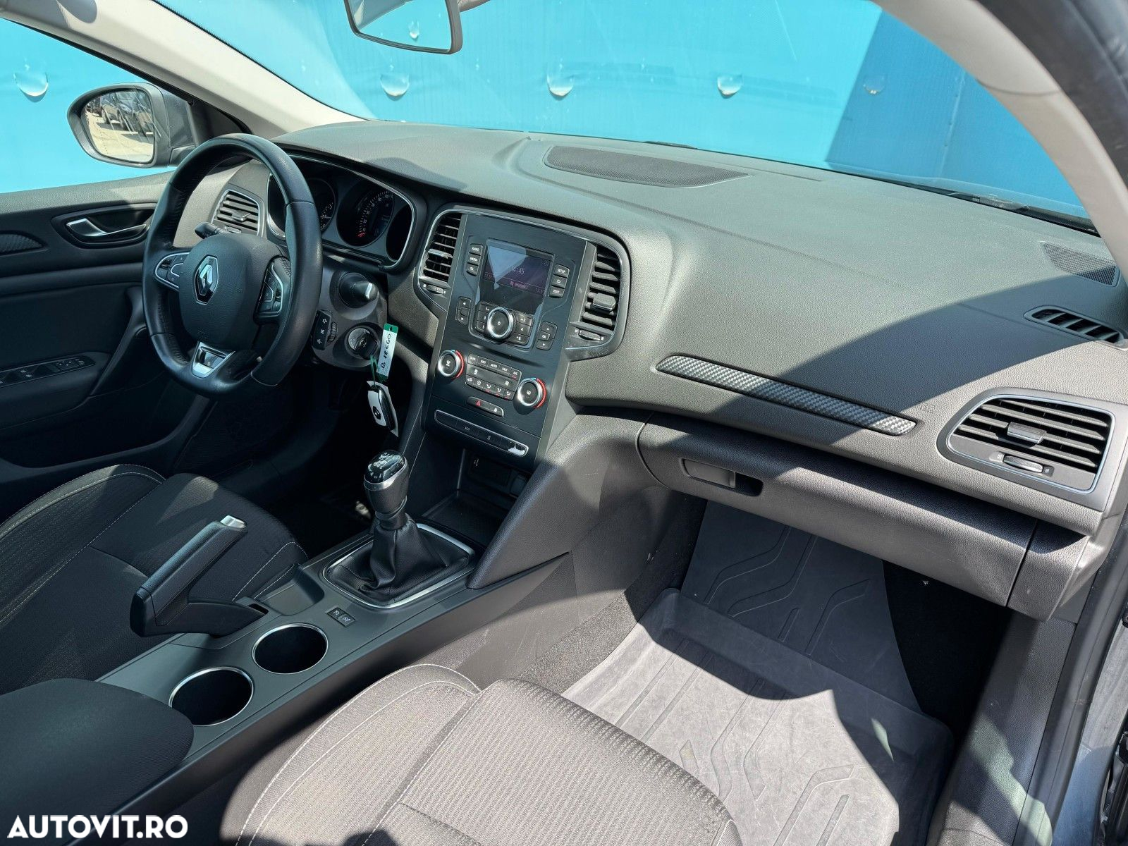 Renault Megane - 11