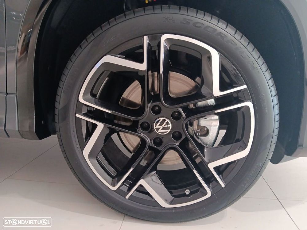 VW Tayron 2.0 TDI R-Line DSG - 39