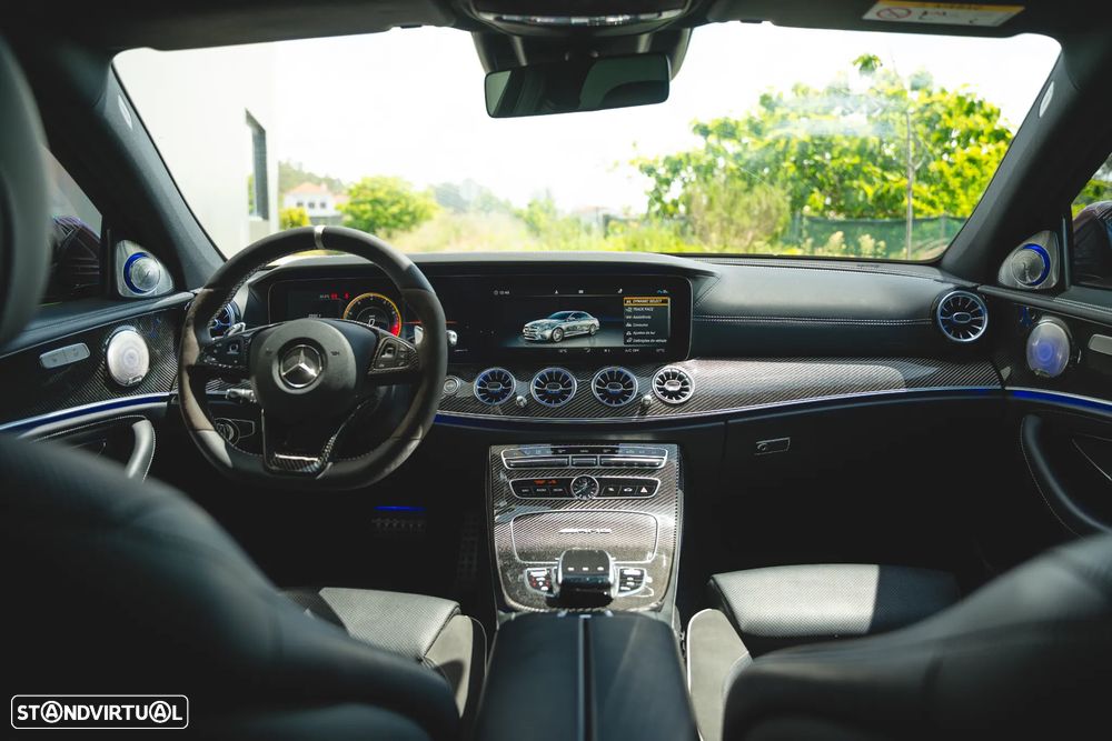 Mercedes-Benz E 63 AMG S 4-Matic+ - 34